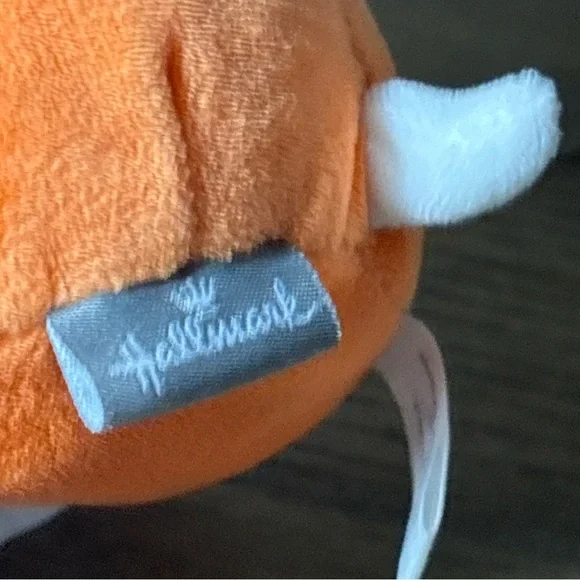 Halloween pumpkin Snoopy Plush Toy by hallmark used - Picture 16 of 16